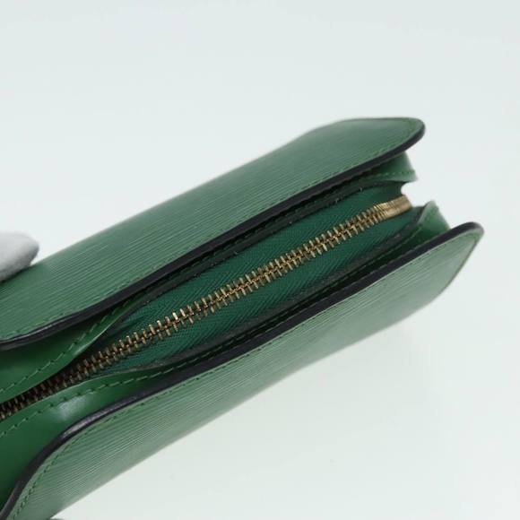 LOUIS VUITTON Epi Dauphine PM Cosmetic Pouch Green M48444 LV Auth 92025 - Picture 5 of 16